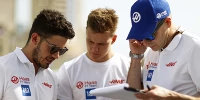 Foto zur News: Mick Schumacher unbesorgt: Magnussen-Vergleich bereitet ihm keine Angst