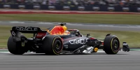 Foto zur News: Max Verstappen: AlphaTauri-Teil unter Unterboden verkeilt
