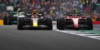 Foto zur News: Hauchdünn: Sergio Perez vor Hamilton bei Fahrernoten Silverstone!