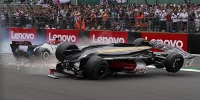 Foto zur News: Vasseur: Zhou-Crash doppelt so stark wie Crashtest-Anforderung der FIA