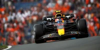 Foto zur News: Warum Verstappen und Perez mit verschiedenen Unterböden fahren