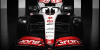 Foto zur News: Formel-1-Liveticker: Designpräsentation des Haas VF-23 von Nico Hülkenberg