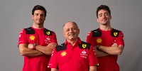 Foto zur News: Leclerc und Sainz erklären: So macht sich der neue Ferrari-Teamchef Vasseur