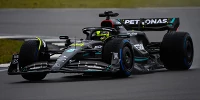 Foto zur News: Lewis Hamilton: &quot;Werden vielleicht nicht gleich die Schnellsten sein&quot;