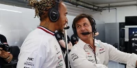 Foto zur News: Toto Wolff: &quot;Wäre nicht böse&quot;, wenn sich Hamilton bei anderen Teams umsieht