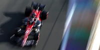 Foto zur News: Trotz letztem Platz: Valtteri Bottas ortet &quot;solide Basis&quot;