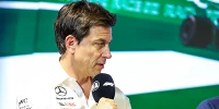 Foto zur News: Toto Wolff: Red Bull hat sich Formel-1-Dominanz hart erarbeitet