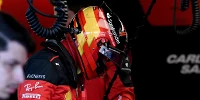 Foto zur News: Carlos Sainz kontert auf Kritik von Alonso: &quot;Habe mich gut verteidigt&quot;