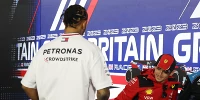 Foto zur News: Hamilton zu spät bei Pressekonferenz: Verwarnung für Mercedes