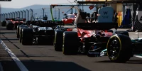 Foto zur News: Renault zu schwach: F1-Teams diskutieren über Motorenangleichung