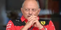 Foto zur News: Vasseur: Druck bei Ferrari ist anders, aber vor allem "sehr positiv"
