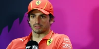 Foto zur News: &quot;Dann kam alles anders&quot;: Sainz freute sich schon auf neuen Ferrari-Vertrag