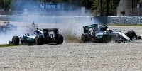 Foto zur News: Rosberg verrät über Hamilton-Crash: "Musste 360.000 Pfund zahlen"
