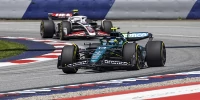 Foto zur News: Alonso kritisiert Strafpunkte: Da bleibt man besser hinten