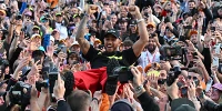 Foto zur News: Wer letzte Nacht am besten geschlafen hat: Lewis Hamilton