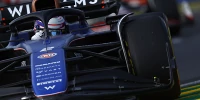Foto zur News: Logan Sargeant schimpft: Mit Verstappen würden sie das nicht machen!