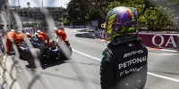 Foto zur News: &quot;Still I Rise&quot;: Rückschläge und Pleiten in Lewis Hamiltons Karriere