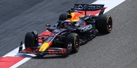 Foto zur News: Verstappen nach ersten Metern im neuen RB21: &quot;Fühlt sich einfach gut an&quot;