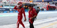 Foto zur News: &quot;Strategiefehler&quot; bei Ferrari und Leclerc? &quot;Müssen sich in den Hintern beißen&quot;