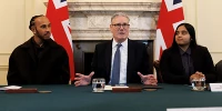 Foto zur News: Treffen mit dem Premierminister: Lewis Hamilton mischt in Bildungspolitik mit