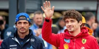 Foto zur News: Nach Baku-Chaos: Leclerc und Sainz stranden mitten in Italien
