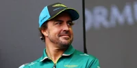 Foto zur News: Fernando Alonso lässt Karriereende offen: Nehme 2026 "Tag für Tag"