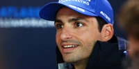 Foto zur News: Carlos Sainz: Habe Ferrari-Vertrag im Pyjama unterschrieben