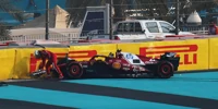 Foto zur News: Crash-Drama vor dem Qualifying: Lewis Hamilton zerlegt seinen Ferrari