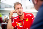 Foto zur News: Vettel exklusiv: &quot;Frage mich, ob das nicht alles zu viel ist&quot;