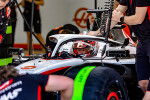 Foto zur News: Haas am Donnerstag lange in der Garage: Das war das Problem