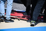 Foto zur News: F1-Test Bahrain: Erneute Unterbrechung durch lose Abdeckung in Kurve 11!