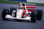 Foto zur News: In Imola: Sebastian Vettel fährt Formel-1-Demorunden in Sennas McLaren
