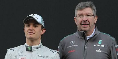 Foto zur News: Nico Rosberg, Ross Brawn (Teamchef)