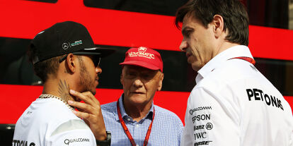 Foto zur News: Lewis Hamilton, Niki Lauda, Toto Wolff