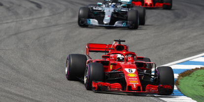 Foto zur News: Sebastian Vettel, Valtteri Bottas, Kimi Räikkönen, Max Verstappen