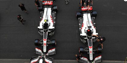 Foto zur News: Kevin Magnussen, Romain Grosjean