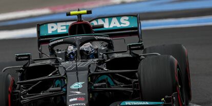 Foto zur News: Valtteri Bottas im Mercedes W12 beim Frankreich-Grand-Prix 2021 in Le Castellet