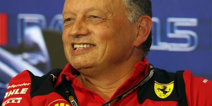 Foto zur News: Ferrari-Teamchef Frederic Vasseur in der Pressekonferenz beim Formel-1-Rennen in Monza 2023