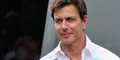 Foto zur News: Mercedes-Teamchef Toto Wolff im Porträt in der Formel-1-Saison 2023