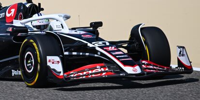 Foto zur News: Nico Hülkenberg im Haas VF-24 bei den Formel-1-Wintertests 2024