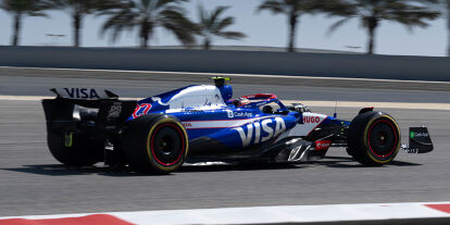 Foto zur News: Yuki Tsunoda (Racing Bulls VCARB 01) bei den Formel-1-Testfahrten 2024 in Bahrain
