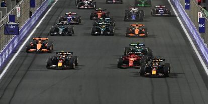 Foto zur News: Formel-1-Start zum Grand Prix von Saudi-Arabien 2024 in Dschidda