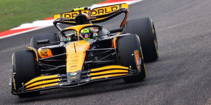 Foto zur News: Lando Norris im McLaren MCL38 beim Formel-1-Rennen in China 2024