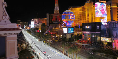 Foto zur News: Formel 1 vor der Kulisse der US-amerikanischen Spielerstadt Las Vegas