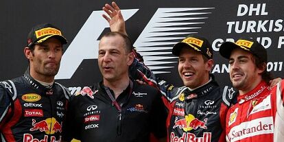 Foto zur News: Mark Webber, Sebastian Vettel und Fernando Alonso