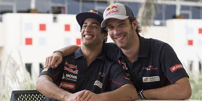 Foto zur News: Daniel Ricciardo, Jean-Eric Vergne