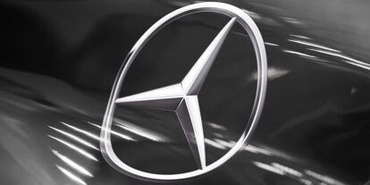 Foto zur News: Mercedes, Logo