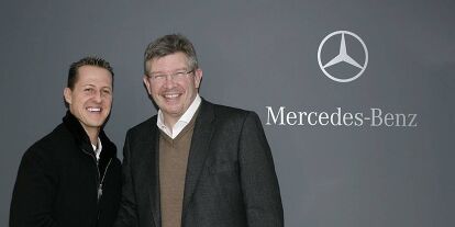Foto zur News: Michael Schumacher, Ross Brawn