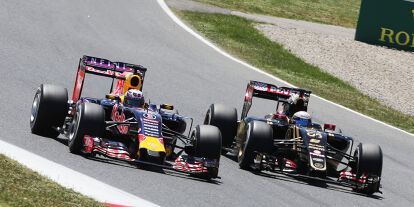 Foto zur News: Daniel Ricciardo, Romain Grosjean