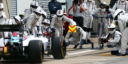 Foto zur News: Felipe Massa, Boxenstopp